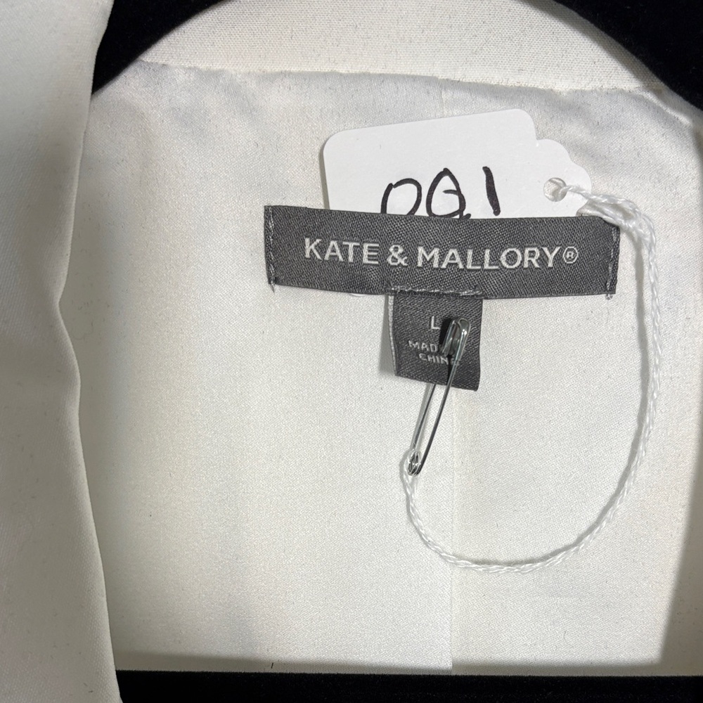 Kate & Mallory White Double-Breasted Blazer with Gold Buttons - Picture 2 of 6